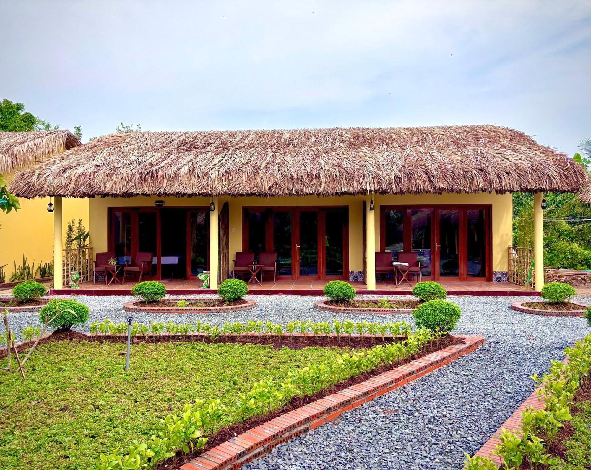Mango Home Riverside Ben Tre Екстериор снимка